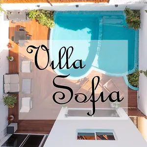 villa-sofia-holiday-accommodations.quintano-roohotels.com/
